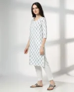 Women Paisley Print Straight Kurta